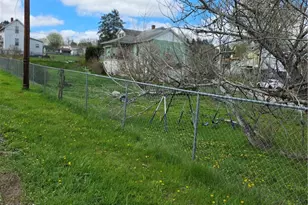 212 Fayette Ave, Luzerne Township, PA 15444 - Photo 5