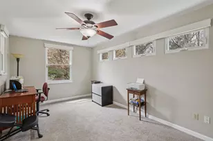 116 Emily Dr Dr, Pittsburgh, PA 15215 - Photo 17
