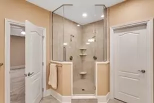 494 Harvest View Dr, Peters Township, PA 15367 - Photo 23
