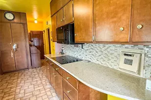 221 E Muntz Ave, Twp of But SE, PA 16001 - Photo 13