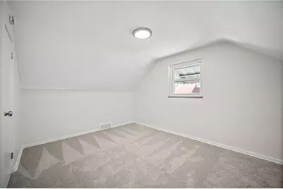 2025 Ohio Ave, West Mifflin, PA 15122 - Photo 15