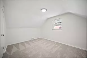 2025 Ohio Ave, West Mifflin, PA 15122 - Photo 15