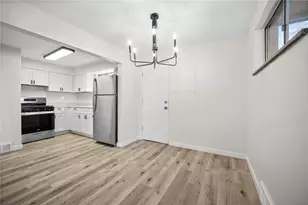 2025 Ohio Ave, West Mifflin, PA 15122 - Photo 7