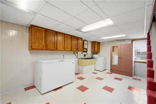 180 Hilltop Ln, Canton Township, PA 15301 - Photo 21