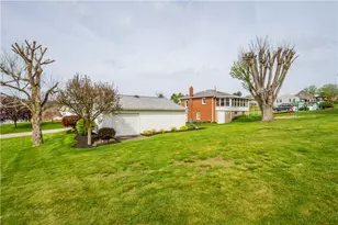 180 Hilltop Ln, Canton Township, PA 15301 - Photo 27