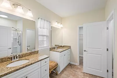 113 Augusta Dr, Ross Twp, PA 15229 - Photo 17