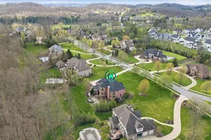 112 Mirage Dr, Cranberry Township, PA 16066 - Photo 5