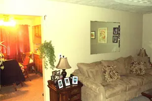 393 Rebecca St, Somerset Township, PA 15501 - Photo 5