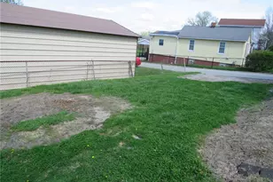 1250 Summerlea Ave, Washington, PA 15301 - Photo 5