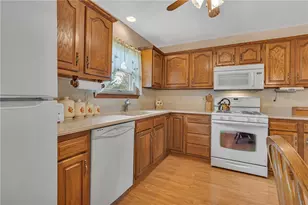 35 Neville Rd, Brighton Township, PA 15009 - Photo 11