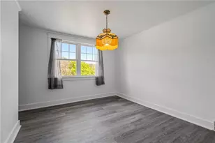 964 Roland Rd, Wilkins Township, PA 15221 - Photo 9