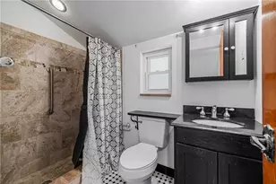 964 Roland Rd, Wilkins Township, PA 15221 - Photo 17