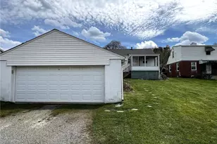 2406 Marion St, Hopewell Township, PA 15001 - Photo 31