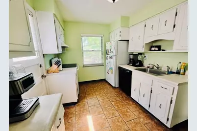 1376 Hamilton Road, Pittsburgh, PA 15234 - Photo 5