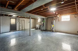 719 Delaware Ave, Glassport, PA 15045 - Photo 23