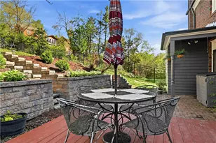 240 Inglewood Dr, Pittsburgh, PA 15228 - Photo 39
