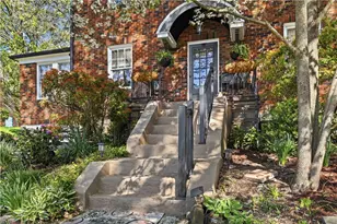 240 Inglewood Dr, Pittsburgh, PA 15228 - Photo 3