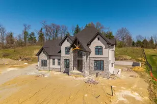2210 Tree Top Ln, Pittsburgh, PA 15241 - Photo 3