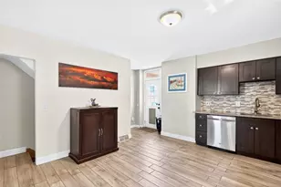2835 Edwards Wy, Pittsburgh, PA 15203 - Photo 13