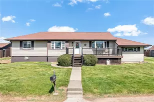 9 Midway Dr, Kennedy Township, PA 15136 - Photo 1