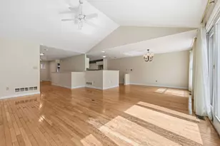 327 Hidden Falls Ct, Pittsburgh, PA 15238 - Photo 11