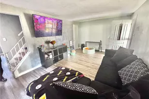 928 Woodbine St, Pittsburgh, PA 15201 - Photo 7