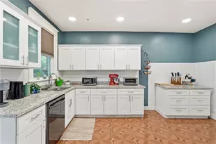 6728 Beacon St, Pittsburgh, PA 15217 - Photo 21
