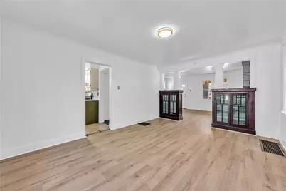 2559 Wenzel Ave, Beechview, PA 15216 - Photo 13