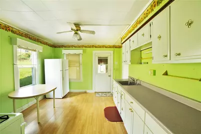 607 Devlin St, , PA 16641 - Photo 7