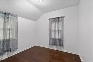 2050 Elmbrook Ln, Scott Township, PA 15243 - Photo 13