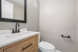 343 Inglewood Dr, Pittsburgh, PA 15228 - Photo 31