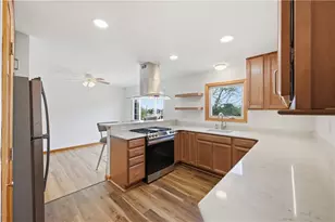 719 Hazelwood Ave, Pittsburgh, PA 15217 - Photo 17