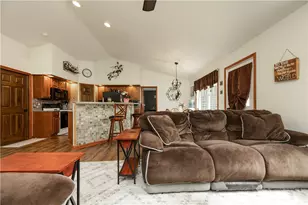 200 Shields Rd, Mercer Township, PA 16057 - Photo 17