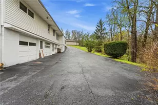 6453 Old Pulaski Rd, Pulaski Township, PA 16142 - Photo 7