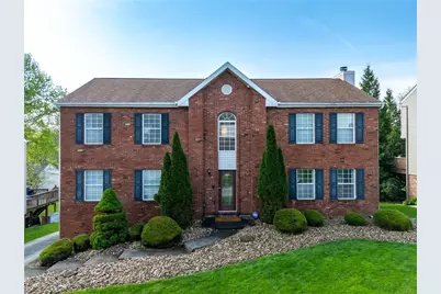 420 Shelbourne Dr, Pittsburgh, PA 15239 - Photo 1