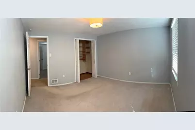 5176 Janie Dr, Pittsburgh, PA 15227 - Photo 17