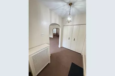 5708 Solway St, Pittsburgh, PA 15217 - Photo 5