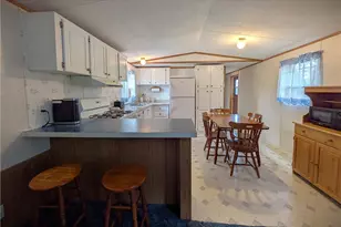 401 Silver Ln, Center Township, PA 16001 - Photo 15