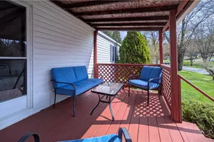 401 Silver Ln, Center Township, PA 16001 - Photo 7