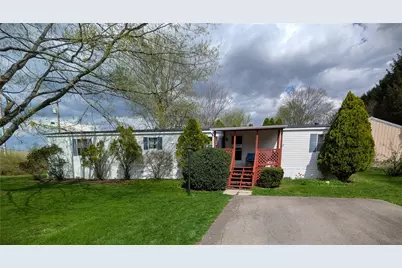 401 Silver Lane, Center Township, PA 16001 - Photo 1