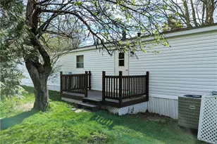 401 Silver Ln, Center Township, PA 16001 - Photo 5