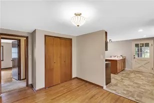 3271 Meadowbrook Dr, Murrysville, PA 15668 - Photo 9