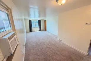 1043 Welfer St, Pittsburgh, PA 15217 - Photo 5
