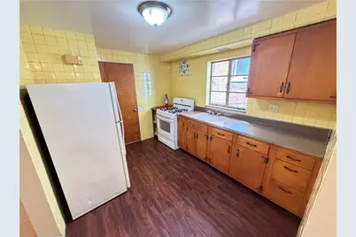 1043 Welfer St, Pittsburgh, PA 15217 - Photo 11