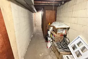 1043 Welfer St, Pittsburgh, PA 15217 - Photo 23