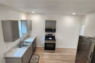 105 Davis St, Pittsburgh, PA 15209 - Photo 7