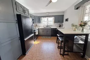 3006 Roosevelt Ave, Hopewell Township, PA 15001 - Photo 5