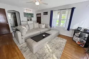 3006 Roosevelt Ave, Hopewell Township, PA 15001 - Photo 3