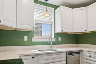 425 Burton Ave, Washington, PA 15301 - Photo 13