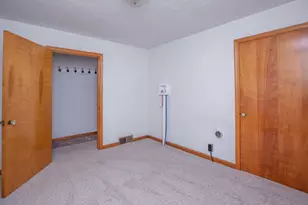 854 N Washington Rd, Washington Township, PA 16050 - Photo 21